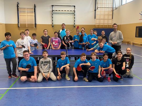 Sportklasse zeigte Reaktionsvermögen beim „Ping-Pong“