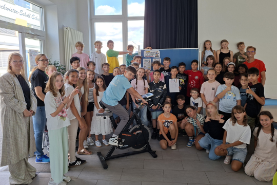 10 Jahre Sportklassen an der Geschwister-Scholl-Schule: Eine Schule tritt gemeinsam in die Pedale